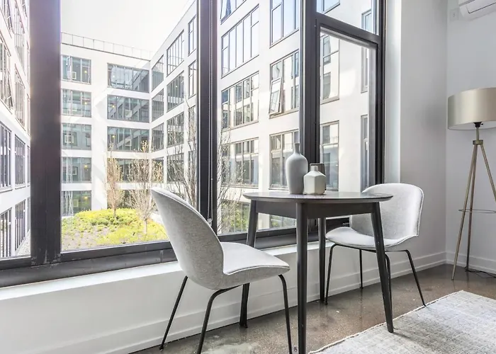 Uptown 1br W Gym Rooftop Pool 2 Blocks To L Chi-380 Chicago