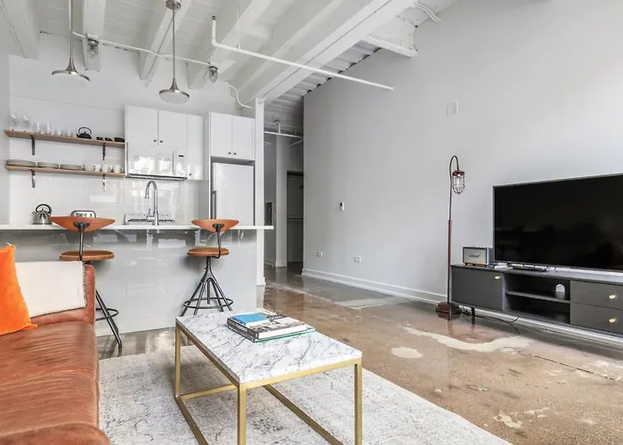 Apartment Uptown 1br W Gym Rooftop Pool 2 Blocks To L Chi-380 *