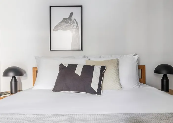 Apartment Uptown 1br W Gym Rooftop Pool 2 Blocks To L Chi-380