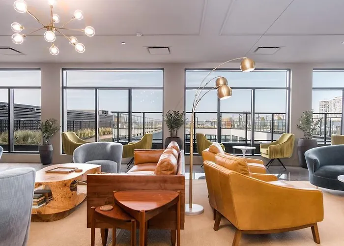 Apartment Uptown 1br W Gym Rooftop Pool 2 Blocks To L Chi-380 Chicago